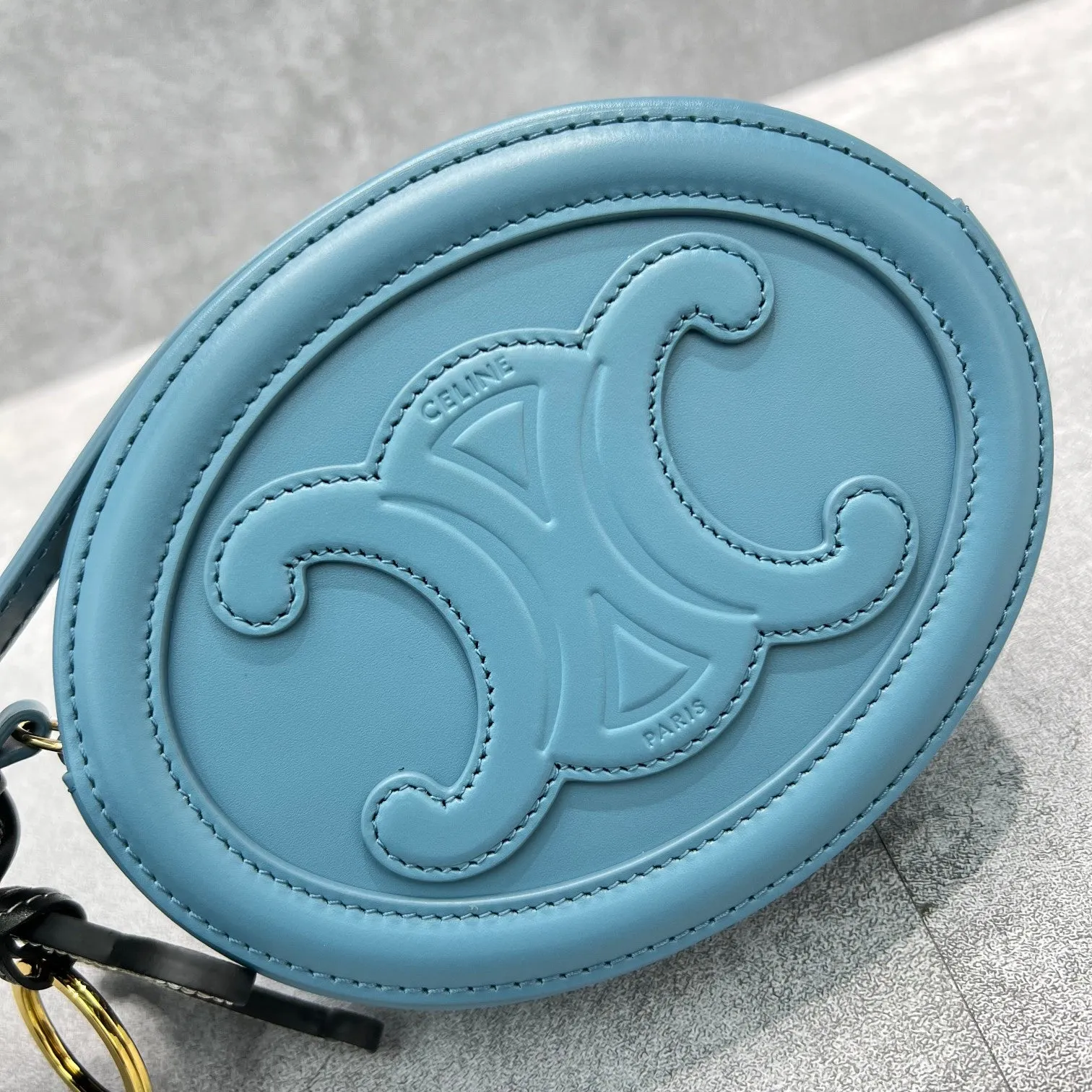 CE Crossbody Oval Purse Cuir Triomphe Blue For Women 6in/16cm 10I703DPQ.07DD