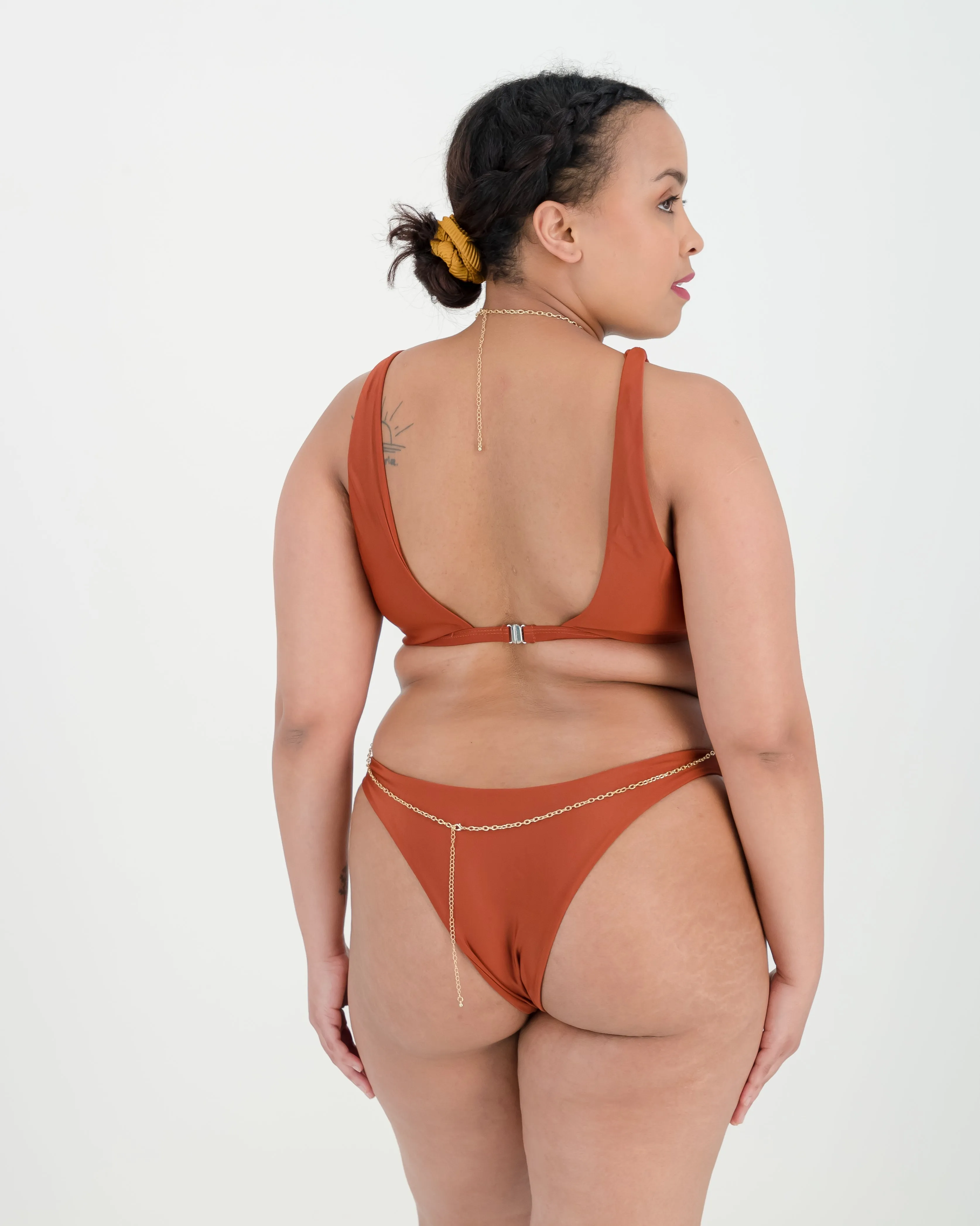 CROSS-OVER SHOULDER BIKINI - BROWN