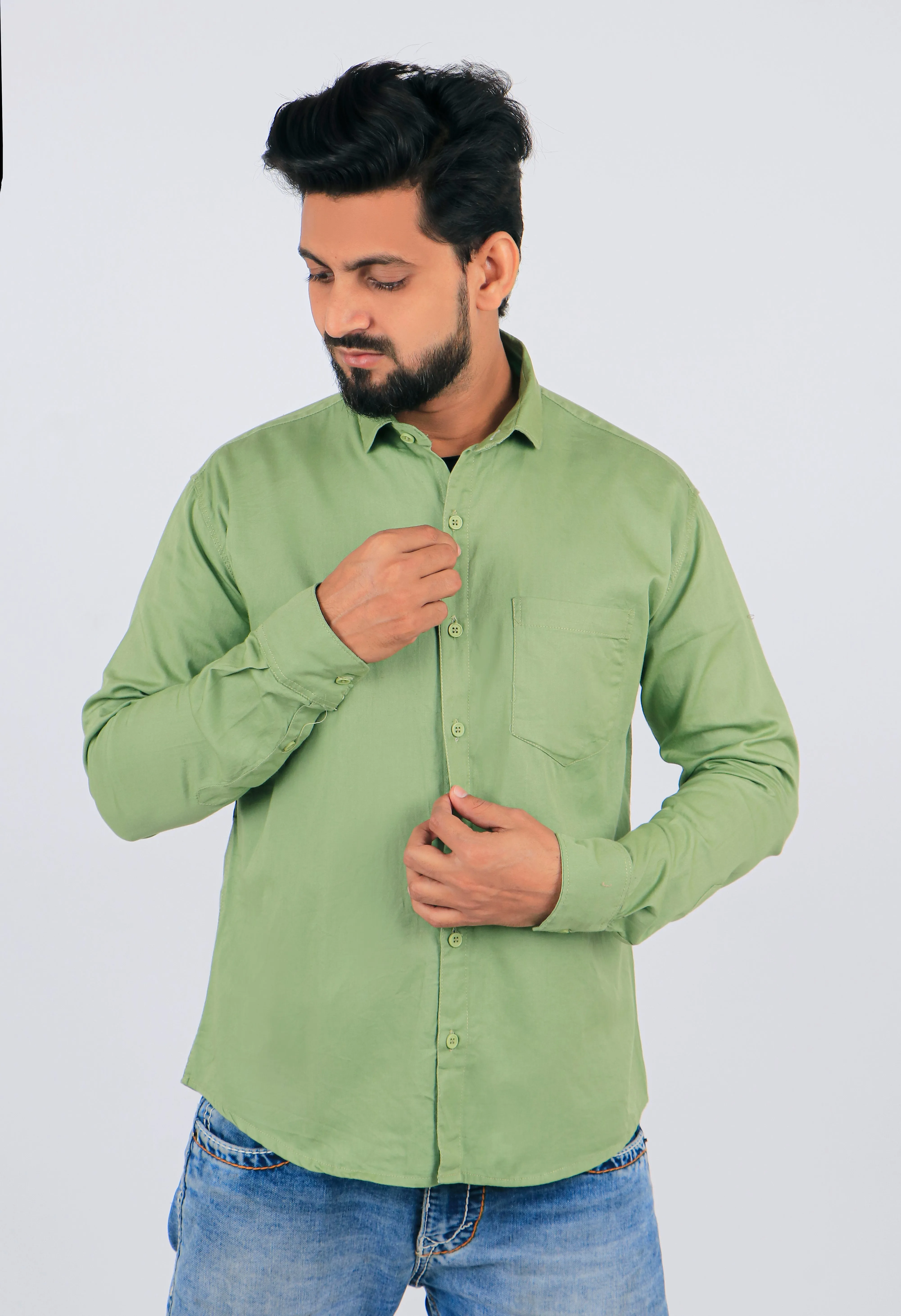 Green Men Regular Fit Full Sleeves Casual Shirt