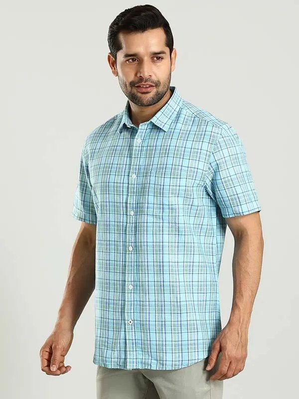 Men Checked Half Sleeve Cotton Blend Shirt