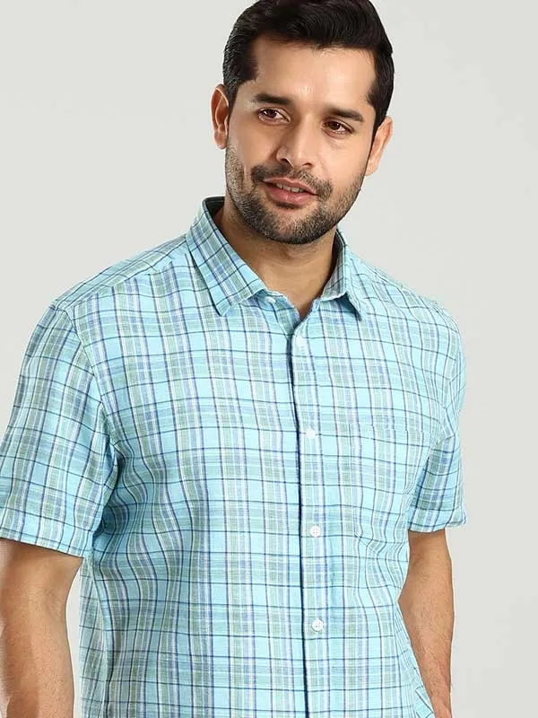 Men Checked Half Sleeve Cotton Blend Shirt