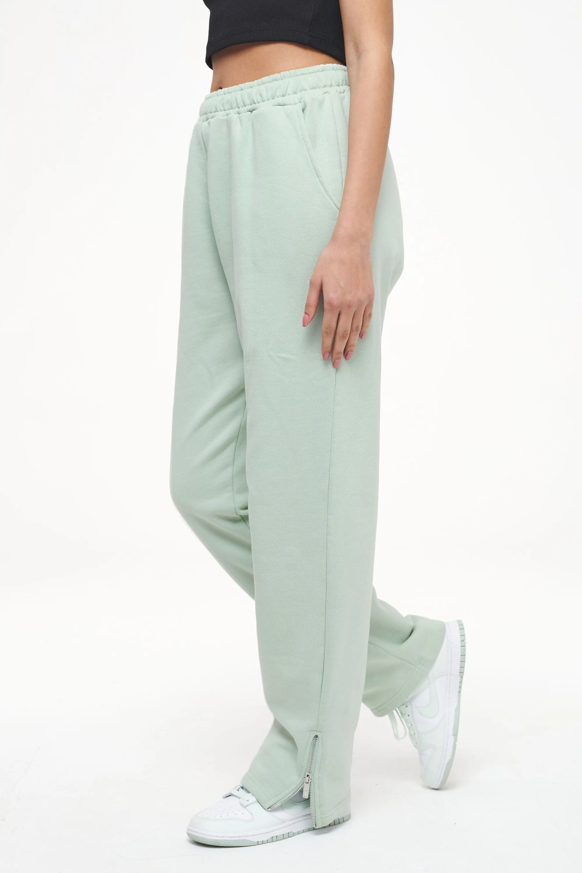 Olvera Straight Sweat Pants Vintage Washed Milky Green