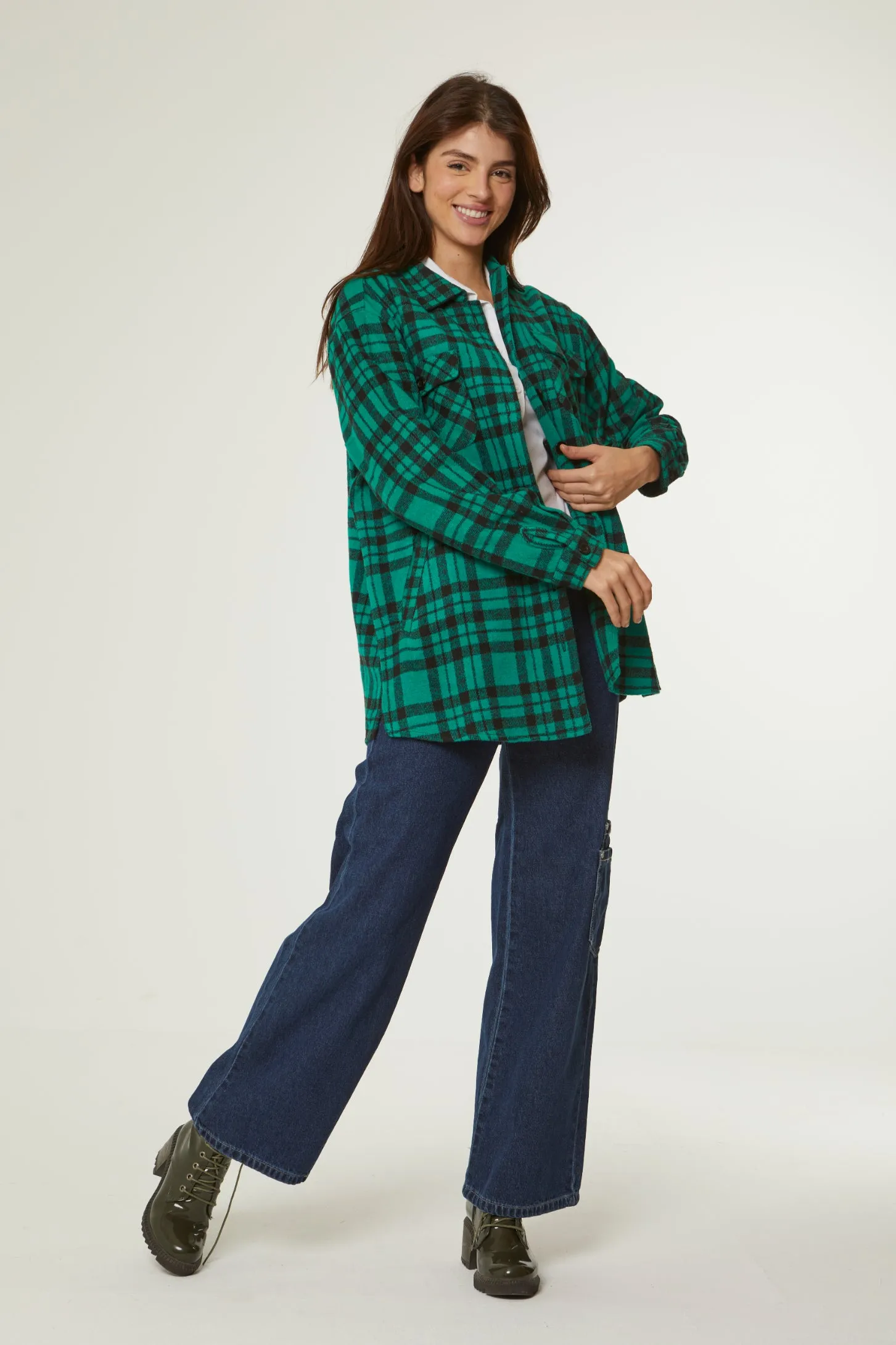 OVERSIZED FRONT POCKET SHIRT - GREEN