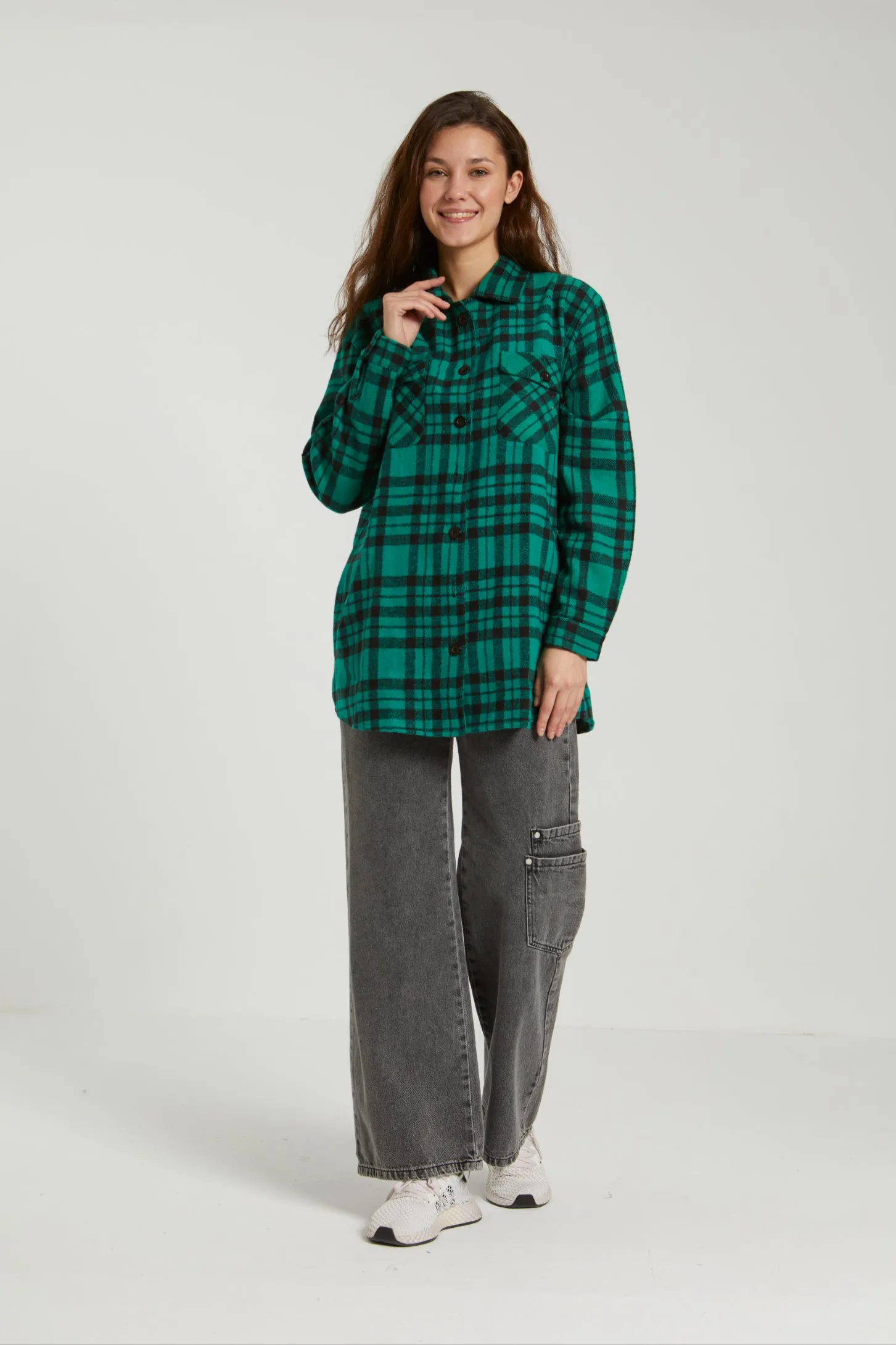 OVERSIZED FRONT POCKET SHIRT - GREEN