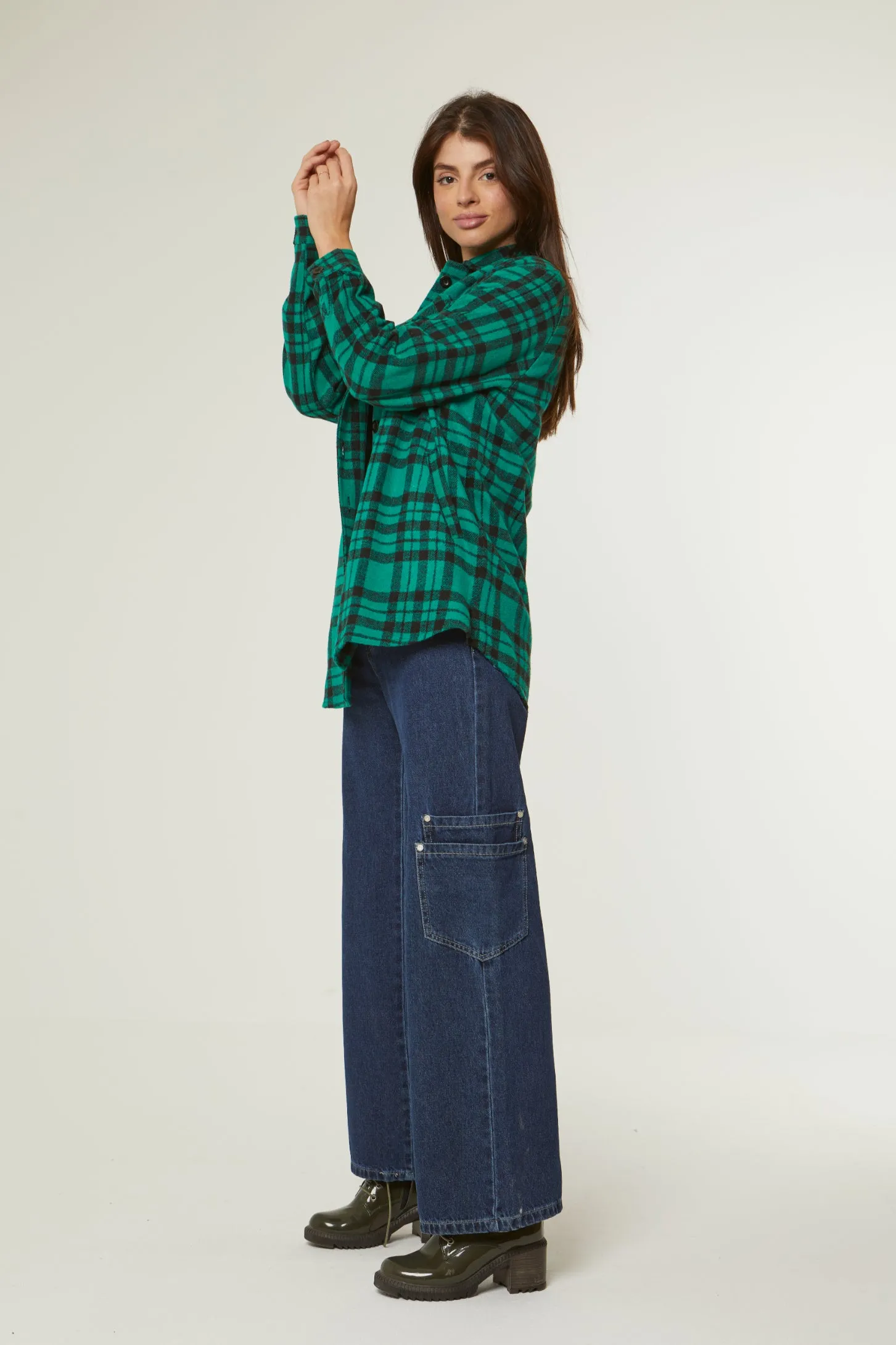 OVERSIZED FRONT POCKET SHIRT - GREEN