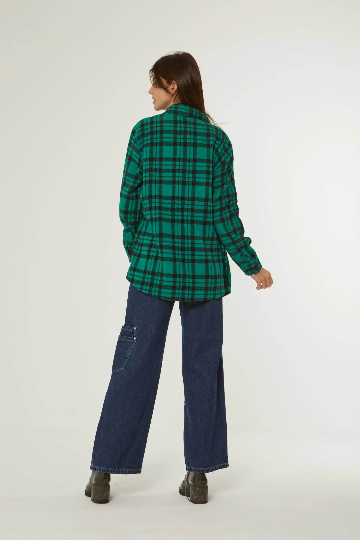 OVERSIZED FRONT POCKET SHIRT - GREEN