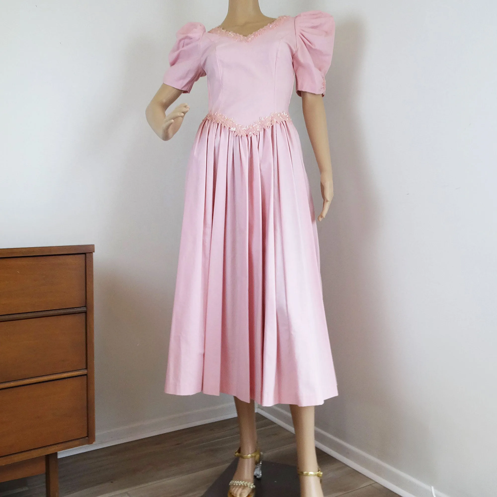 Vintage Laura Ashley Pink Bead Embellished Bridesmaid's Party Dress - XS/S